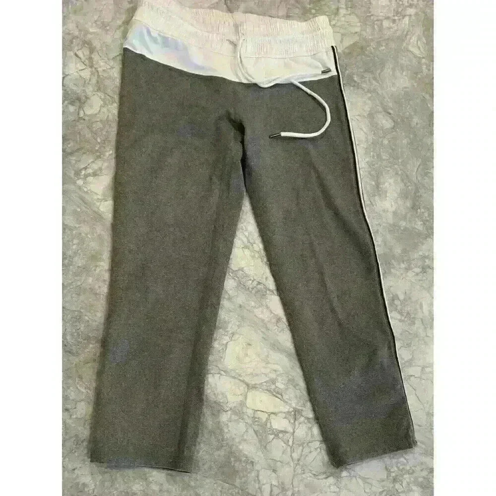 Fabletics Powerhold Womens X-Small XS Cropped Capri Yoga Athletic Pants Leggings